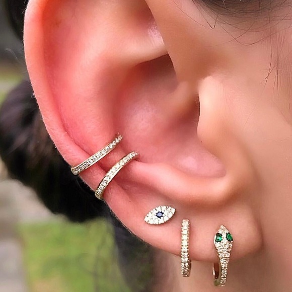 🐍 Snake mini hoop earrings - Picture 5 of 7